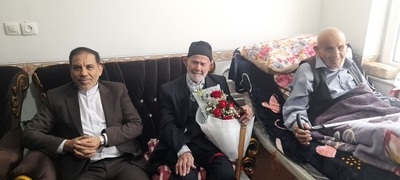 دیدار معاون و سخنگوی  قوه قضائیه دکتر  جهانگیری با خانواده شهیدان محمودی در بهار
