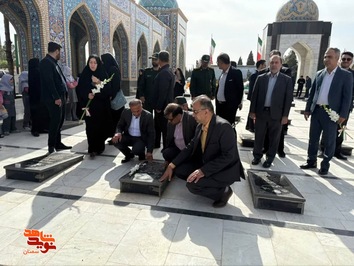 ادای احترام مسئولان دامغانی به مقام شامخ شهدا- دوازدهم اردیبهشت ۱۴۰۴ گلزار شهدای فردوس‌رضا