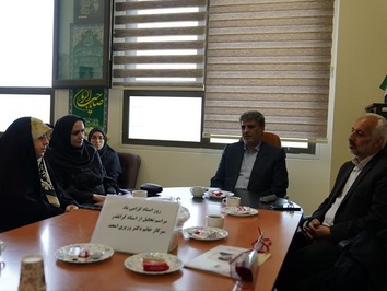 تجلیل از اساتید دانشگاه علوم پزشکی